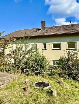+++ Zweifamilienhaus mit Ausbaureserve in Feldrandlage +++ - Mörlenbach