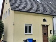 Doppelhaushälfte in Ziegelstein renovierungsbedürftig - Nürnberg