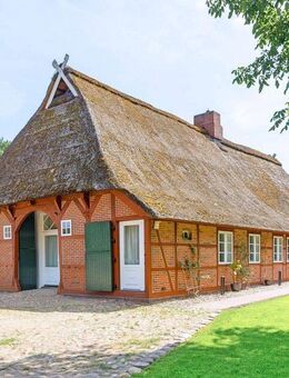 Direkte Wasserlage: Luxuriöses Reetdach-Fachwerk-Idyll - Winsen (Luhe)