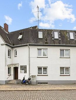 Voll vermietetes Mehrfamilienhaus mit 9 Wohneinheiten in Elmshorn - Elmshorn