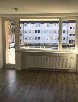 Familienfreundliche 4-Zimmer-Wohnung frisch für Sie renoviert - Hannover
