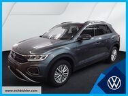 VW T-Roc, 1.0 TSI Life KlimaA, Jahr 2024 - Landshut