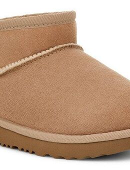 UGG Classic Ultra Mini Winterboots, Schlupfstiefel, Winterstiefel, Boots mit Lammfellfutter