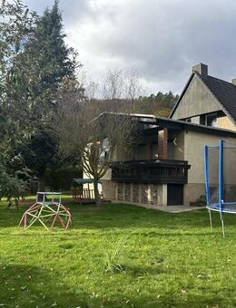 Naturnah am Werraradweg - großes Einfamilienhaus mit Garten und Nebengelass - Mihla