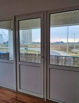 Lage!Lage!Lage! 3 Zimmer/Balkon/Blick auf den Dockkoog und Außenhafen - Husum (Schleswig-Holstein)
