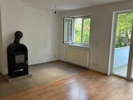 Befristeter Mietvertrag ( 2 Jahre) - Wohnung im Zweifamilienhaus mit Garten und Kaminofen - Berlin