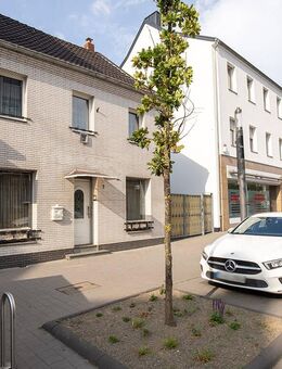 Schmuckstück im Herzstück! - Grevenbroich - Grevenbroich