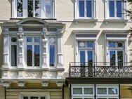 Secret Sale! Traumhaft sanierte Stadtvilla mit Dachterrasse in unmittelbarer Außenalsternähe - Hamburg