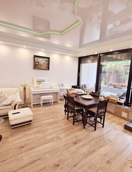 Mönchengladbach-Rheydt: Großzügige 2-Zimmer-Wohnung mit Loft-Charakter zum Verlieben - Mönchengladbach