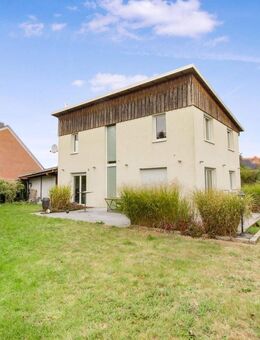 Lichtdurchflutetes, modernes Einfamilienhaus mit tollem Garten in ruhiger Lage von Kirchweyhe - Weyhe