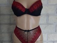 Push up BH Set schwarz/rot Gr. 75a - Espenau