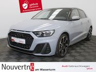 Audi A1, Sportback 35 TFSI 2x S-line competition Sonos, Jahr 2023 - Solingen (Klingenstadt)