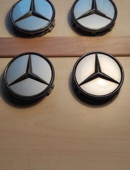 4 Mercedes Benz Nabenkappen - Bad Hersfeld