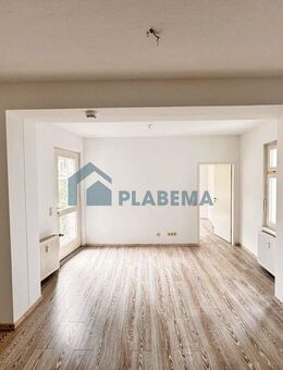 Geräumige 3 Zimmer- Innenstadtwohnung mit Balkon und Einbauküche - Schwerin