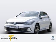 VW Golf, 1.0 TSI ACTIVE, Jahr 2023 - Halver
