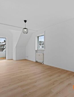 ***3 ZKB MIT BALKON, EINBAUKÜCHE + TG im ruhigen Grün*** - Adelsried
