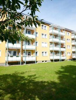 3-Raumwohnung mit Südbalkon in grüner Lage! - Riesa
