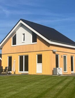 Einzigartiges traumhaftes Ferienhaus in idyllischer Lage zu verkaufen! 4 Schlafplätze über 2 Etagen! - Mirow