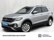 VW T-Cross, 1.0 TSI Life APP, Jahr 2023 - Zeitz