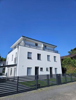 Courtagefrei! RARITÄT - Modernes Doppelhaus als Generationenparadies in Top-Lage - Berlin