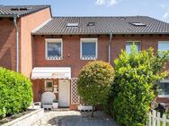 Moderne Doppelhaushälfte mit traumhaft angelegter Gartenanlage in zentraler Lage von Wesseling - Wesseling