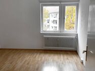 Attraktives WG-Zimmer mit Balkon in zentraler Wohnlage im "Paradies" - Konstanz