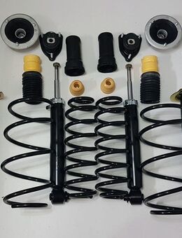 Fahrwerk Standardfahrwerk BMW E39 Touring Stoßdämpfer Federn Domlager Staubschutz neu - Großbeeren