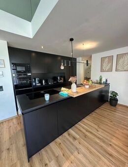 Kfw 40 Neubauwohnung 4 Zimmer 110m² Loggia Einbauküche - Niederstotzingen