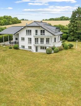 Exklusive Ruheoase mit Weitblick - Wohnen auf höchstem Niveau im Grünen - Wehrheim