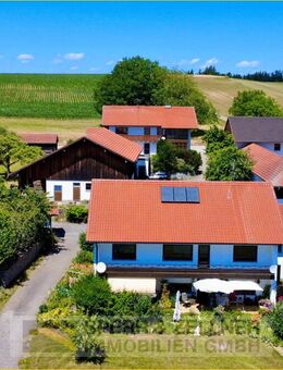 Berg - Idyllisches Anwesen: 2 ZFH, Garage & Lagerhalle, Hofstelle, Bauplatz, Grünland & Waldflächen - Kirchdorf (Regierungsbezirk Oberbayern)