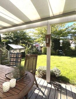 Zentral und Familienfreundlich wohnen in Oberkirch. Endhaus mit gr. Doppelcarport, Keller und schönem Grundstück. - Oberkirch