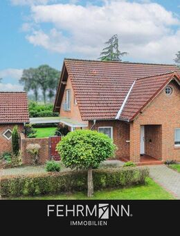 Solides Einfamilienhaus mit Doppelgarage in Neusustrum - Sustrum