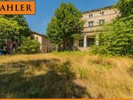 "Villa Rabe" mit bis zu 504 m² Fläche nach Umbau mit Baugenehmigung und Remise mit ca. 167 m² - Potsdam
