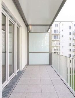 Sonnige Wohnoase mit Balkon und Tiefgarage - stilvoll, modern und komfortabel ausgestattet - Frankfurt (Main)