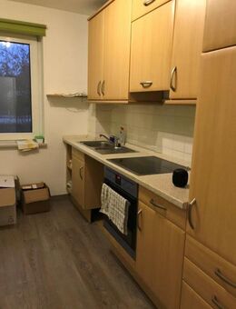 Charmante 2,5-Zimmer-Wohnung mit Balkon ins Grüne - Mölln (Schleswig-Holstein)