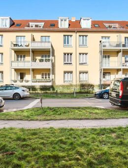 Vermietete Eigentumswohnung mit Balkon in Berlin-Zehlendorf - Berlin