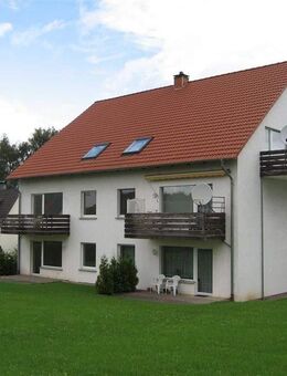 Geräumige 3-Zimmer-Wohnung mit Aussicht auf das Ithtal - Eschershausen