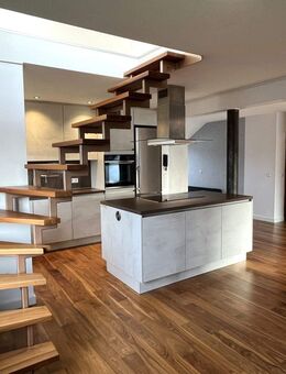 Moderne Maisonette-Dachgeschosswohnung mit Loggia in Zwingenberg - Zwingenberg (Hessen)