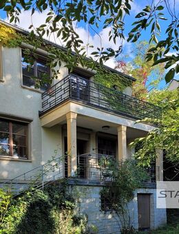 Villa im Frauenland im Stil der "Neuen Sachlichkeit" von Albert Boßlet - zentral & doch im Grünen! - Würzburg