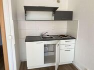Praktische Singlewohnung mit Einbauküche und Balkon - Markneukirchen
