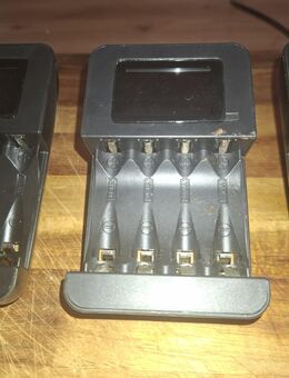 Akku Ladegerät AAA und AA Amazon Basic - Wallenhorst