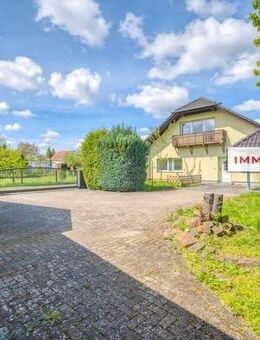 IMMOBERLIN.DE - Attraktives Haus mit Einliegerwohnung in angenehmer Lage nahe Biosphärenreservat Spreewald - Lübben (Spreewald)