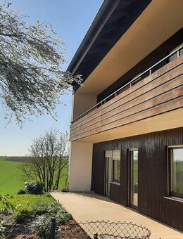 Provisionsfrei - Familienfreundliche DHH in Hanglage mit Weitblick sowie Süd-Terrasse & Balkon - Friedberg