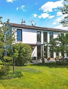Traumhaus in Icking mit schönem Garten. Beste Lage mit Stil & Weitblick. - Berg (Regierungsbezirk Oberbayern)
