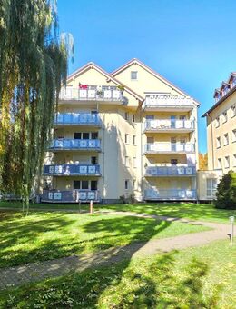 Barrierefrei! 2-Zi.-Eigentumswohnung in TOP-Zustand mit Balkon u. Garagen-Stellplatz in guter Lage! - Coburg