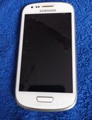 1 Samsung Handy Marke unbekannt (Ersatzteilspender) in 01069