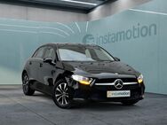 Mercedes A 180, d Style, Jahr 2021 - München