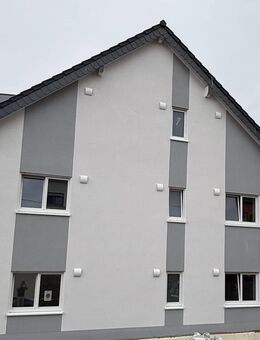 Erstbezug zum 1.November - Moderne 3-Zimmer Wohnungen in Energieeffizienten KFW 55 Haus - Kettig