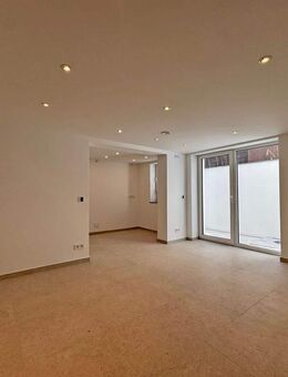 Exklusiv sanierte Terrassenwohnung - modern, energieeffizient und lichtdurchflutet - Heusenstamm
