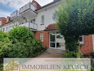 Preis deutlich gesenkt - TOP-3-Zimmer-Wohnung in zentraler Wohnanlage "Hohe Leuchte" mit Balkon, Wintergarten & neuer Heizung in 2022 - Verden (Aller)